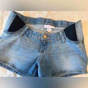 Maternity shorts by Ingrid & Isabel Light Blue Jeggings Women's Size 4